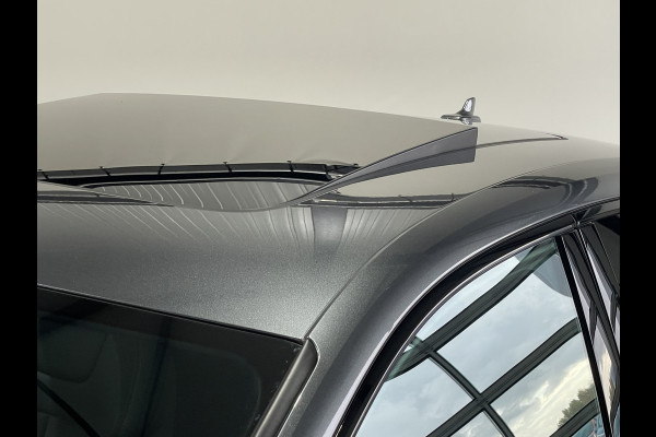 Audi Q8 Sportback e-tron 50 quattro S Edition 95 kWh / Panorama Dak / Camera