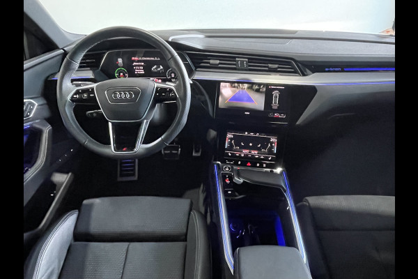 Audi Q8 Sportback e-tron 50 quattro S Edition 95 kWh / Panorama Dak / Camera