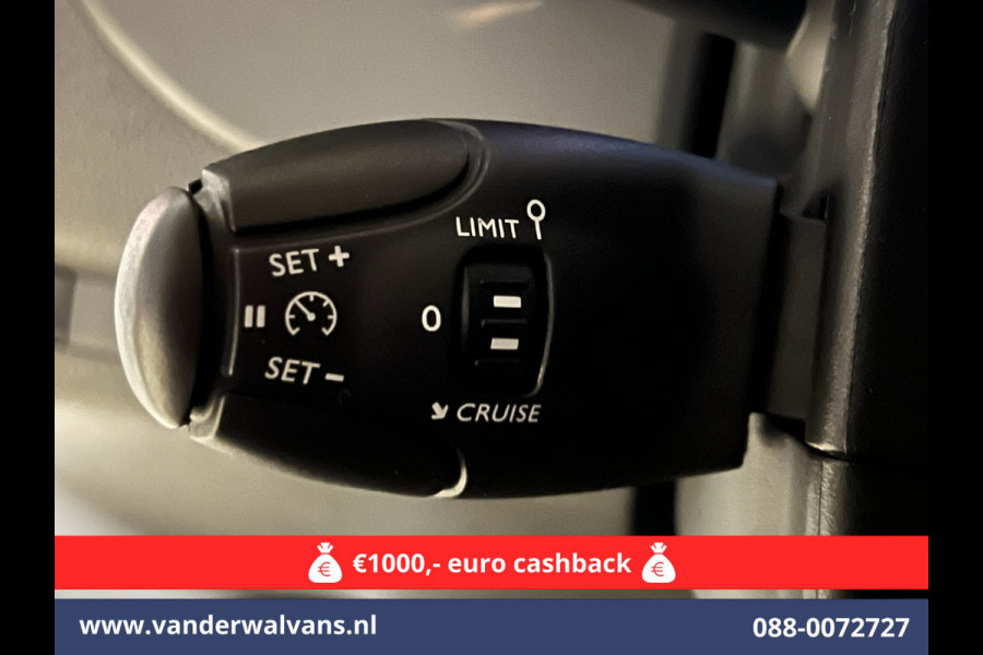 Peugeot Expert 2.0 BlueHDI 123pk L3H1 Dubbele Cabine Euro6 Airco | 2x zijdeur | 2500kg Trekhaak | 5-Zits Cruisecontrol, Parkeersensoren Peugeot Expert 2.0 BlueHDI 123pk L3H1 Dubbele Cabine Euro6 Airco | 2x zijdeur | 2500kg Trekhaak | 5-Zits Cruisecontrol, Parkeersensoren