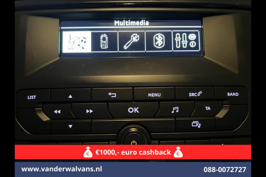 Peugeot Expert 2.0 BlueHDI 123pk L3H1 Dubbele Cabine Euro6 Airco | 2x zijdeur | 2500kg Trekhaak | 5-Zits Cruisecontrol, Parkeersensoren Peugeot Expert 2.0 BlueHDI 123pk L3H1 Dubbele Cabine Euro6 Airco | 2x zijdeur | 2500kg Trekhaak | 5-Zits Cruisecontrol, Parkeersensoren