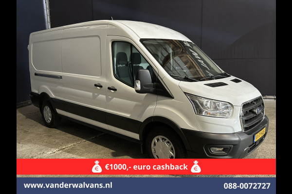 Ford Transit 2.0 TDCI 131pk L3H2 Euro6 Airco | Navigatie | Camera | Cruisecontrol | Apple Carplay | Stoelverwarming Android Auto, verwarmde voorruit, Parkeersensoren, Bijrijdersbank