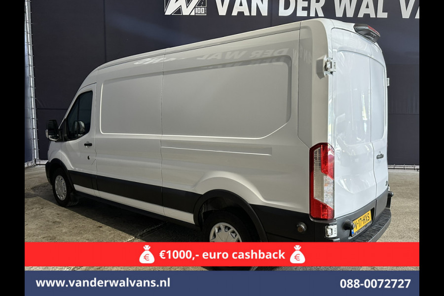 Ford Transit 2.0 TDCI 131pk L3H2 Euro6 Airco | Navigatie | Camera | Cruisecontrol | Apple Carplay | Stoelverwarming Android Auto, verwarmde voorruit, Parkeersensoren, Bijrijdersbank