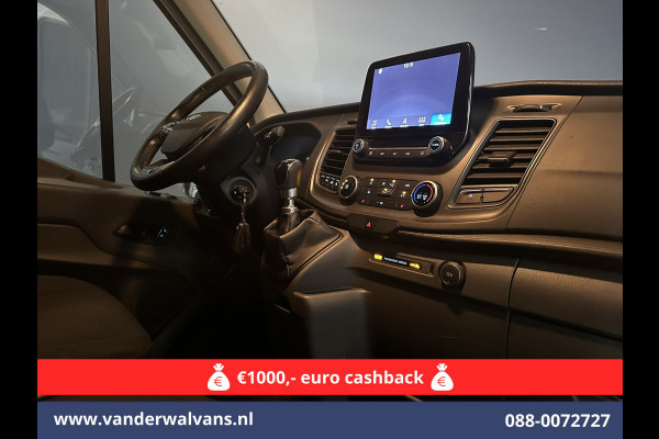 Ford Transit 2.0 TDCI 131pk L3H2 Euro6 Airco | Navigatie | Camera | Cruisecontrol | Apple Carplay | Stoelverwarming Android Auto, verwarmde voorruit, Parkeersensoren, Bijrijdersbank