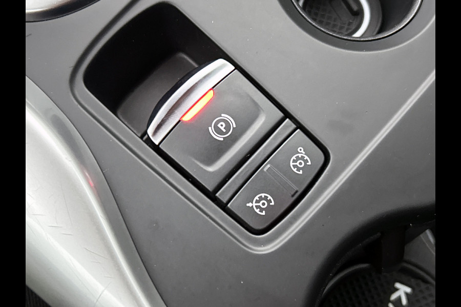 Renault Kadjar 1.3 TCe 140PK Intens / CAMERA / NAVI / LEDER Renault Kadjar 1.3 TCe 140PK Intens / CAMERA / NAVI / LEDER