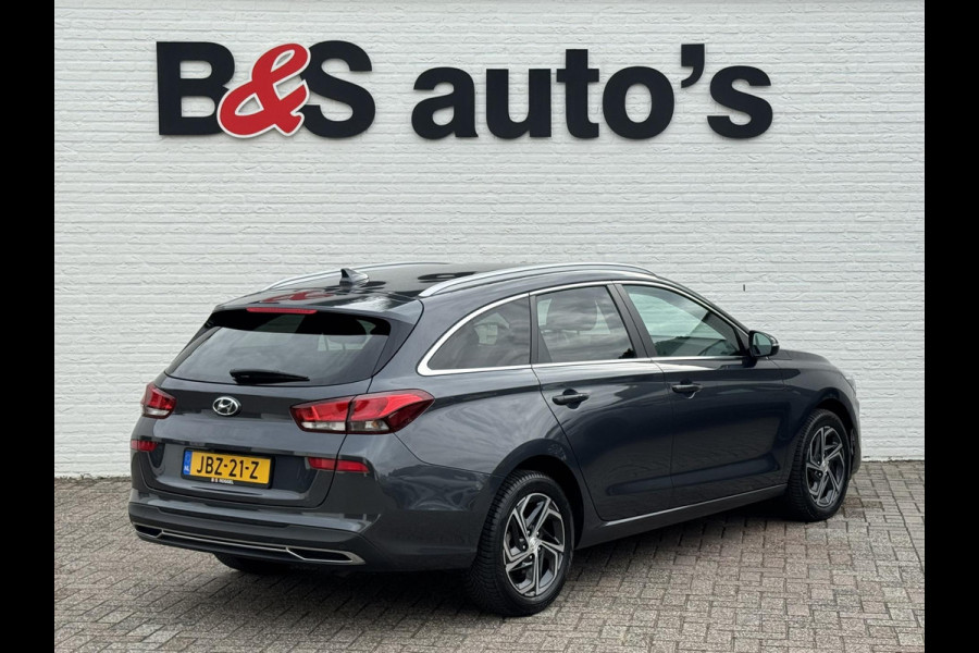 Hyundai i30 1.5 T-GDi MHEV Premium Sky Automaat Led Carplay Camera Navigatie Cruise Hyundai i30 1.5 T-GDi MHEV Premium Sky Automaat Led Carplay Camera Navigatie Cruise