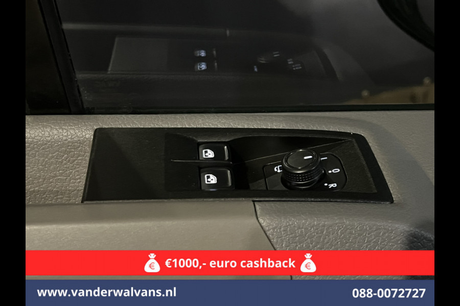 Volkswagen Crafter 2.0 TDI 140pk Automaat L4H3 L3H2 Euro6 Airco | Navigatie | Apple carplay | Camera Cruisecontrol, android auto, parkeersensoren, bijrijdersbank, 270 gr. achterdeuren