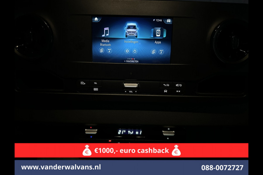 Mercedes-Benz Sprinter 317 CDI 170pk L3H2 Euro6 Airco | Camera | Apple Carplay | Cruisecontrol | Stoelverwarming Android Auto, Parkeersensoren, Bijrijdersbank Mercedes-Benz Sprinter 317 CDI 170pk L3H2 Euro6 Airco | Camera | Apple Carplay | Cruisecontrol | Stoelverwarming Android Auto, Parkeersensoren, Bijrijdersbank