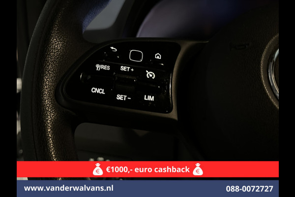 Mercedes-Benz Sprinter 317 CDI 170pk L3H2 Euro6 Airco | Camera | Apple Carplay | Cruisecontrol | Stoelverwarming Android Auto, Parkeersensoren, Bijrijdersbank Mercedes-Benz Sprinter 317 CDI 170pk L3H2 Euro6 Airco | Camera | Apple Carplay | Cruisecontrol | Stoelverwarming Android Auto, Parkeersensoren, Bijrijdersbank
