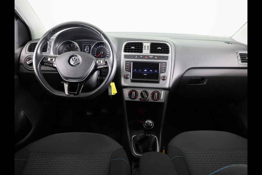Volkswagen Polo 1.0 BlueMotion Edition 95 PK | Airco | Navigatie via app | Cruise control Volkswagen Polo 1.0 BlueMotion Edition 95 PK | Airco | Navigatie via app | Cruise control