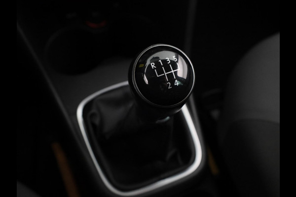 Volkswagen Polo 1.0 BlueMotion Edition 95 PK | Airco | Navigatie via app | Cruise control Volkswagen Polo 1.0 BlueMotion Edition 95 PK | Airco | Navigatie via app | Cruise control