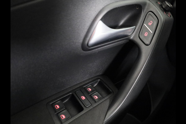 Volkswagen Polo 1.0 BlueMotion Edition 95 PK | Airco | Navigatie via app | Cruise control Volkswagen Polo 1.0 BlueMotion Edition 95 PK | Airco | Navigatie via app | Cruise control