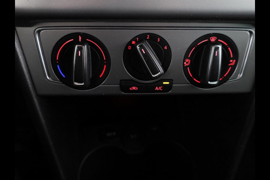 Volkswagen Polo 1.0 BlueMotion Edition 95 PK | Airco | Navigatie via app | Cruise control Volkswagen Polo 1.0 BlueMotion Edition 95 PK | Airco | Navigatie via app | Cruise control