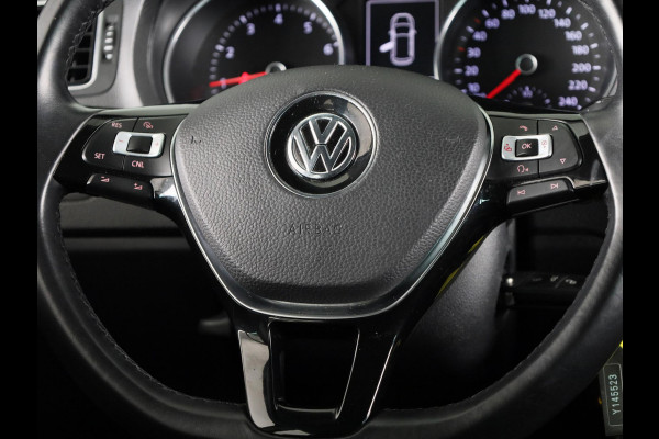 Volkswagen Polo 1.0 BlueMotion Edition 95 PK | Airco | Navigatie via app | Cruise control Volkswagen Polo 1.0 BlueMotion Edition 95 PK | Airco | Navigatie via app | Cruise control