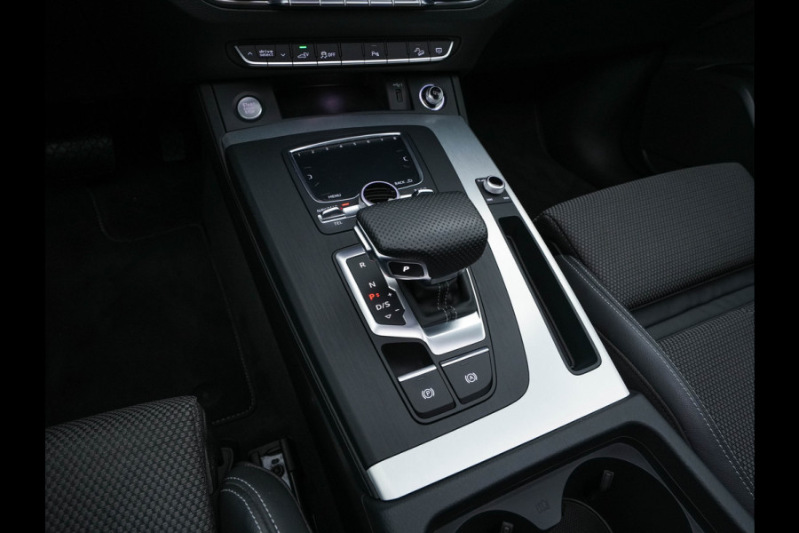 Audi Q5 Audi Q5 50 TFSI e S-Line Black-Edition Quattro Plug-In (INCL-BTW) *PANO | LEATHER-FABRIC | FULL-LED | DIGI-COCKPIT | NAVI-FULLMAP | HEATED-SPORTSEATS | KEYLESS | DAB+ | CAMERA | PRIVACY-GLASS | SHIFT-PADDLES | ECC | AMBIENT-LIGHT | PDC | CRUISE . Audi Q5 Audi Q5 50 TFSI e S-Line Black-Edition Quattro Plug-In (INCL-BTW) *PANO | LEATHER-FABRIC | FULL-LED | DIGI-COCKPIT | NAVI-FULLMAP | HEATED-SPORTSEATS | KEYLESS | DAB+ | CAMERA | PRIVACY-GLASS | SHIFT-PADDLES | ECC | AMBIENT-LIGHT | PDC | CRUISE .