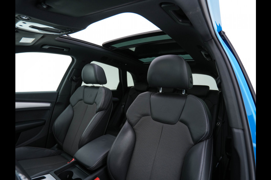 Audi Q5 Audi Q5 50 TFSI e S-Line Black-Edition Quattro Plug-In (INCL-BTW) *PANO | LEATHER-FABRIC | FULL-LED | DIGI-COCKPIT | NAVI-FULLMAP | HEATED-SPORTSEATS | KEYLESS | DAB+ | CAMERA | PRIVACY-GLASS | SHIFT-PADDLES | ECC | AMBIENT-LIGHT | PDC | CRUISE . Audi Q5 Audi Q5 50 TFSI e S-Line Black-Edition Quattro Plug-In (INCL-BTW) *PANO | LEATHER-FABRIC | FULL-LED | DIGI-COCKPIT | NAVI-FULLMAP | HEATED-SPORTSEATS | KEYLESS | DAB+ | CAMERA | PRIVACY-GLASS | SHIFT-PADDLES | ECC | AMBIENT-LIGHT | PDC | CRUISE .