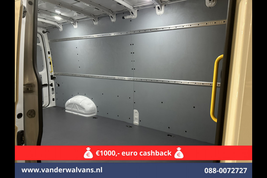 Volkswagen Crafter 2.0 TDI 140 pk L4H3 L3H2 Euro6 Airco | Camera | Apple Carplay | Cruisecontrol Android Auto, Parkeersensoren, Bijrijdersbank