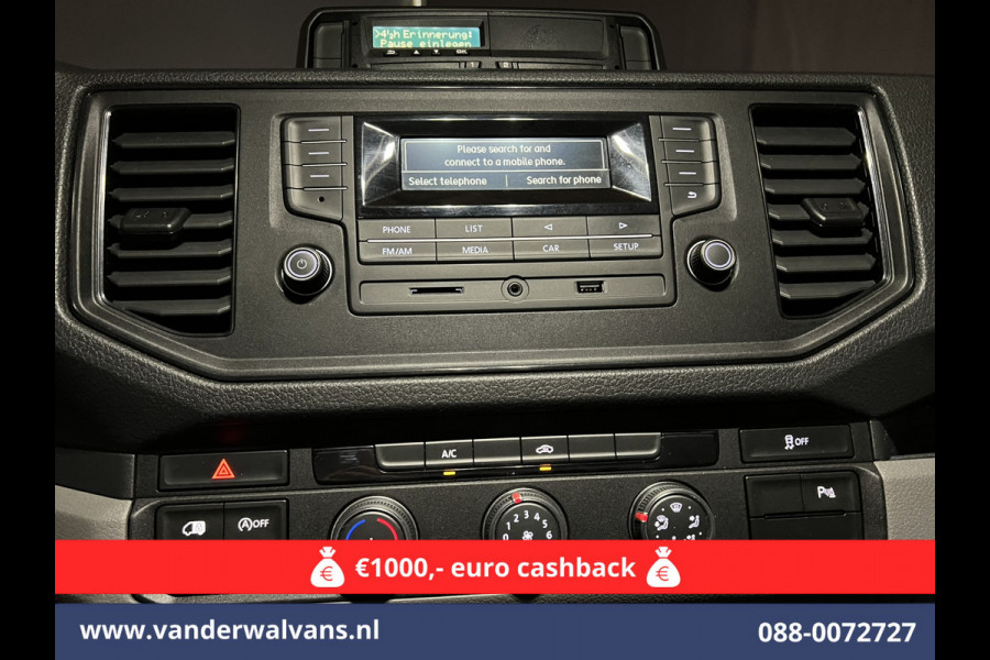 Volkswagen Crafter 2.0 TDI 140 pk L4H3 L3H2 Euro6 ** Airco | 3000kg trekhaak | Cruisecontrol | Parkeersensoren Bijrijdersbank