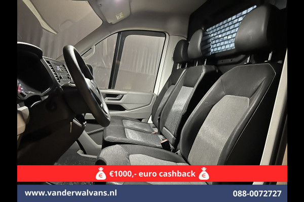 Volkswagen Crafter 2.0 TDI 140 pk L4H3 L3H2 Euro6 ** Airco | 3000kg trekhaak | Cruisecontrol | Parkeersensoren Bijrijdersbank