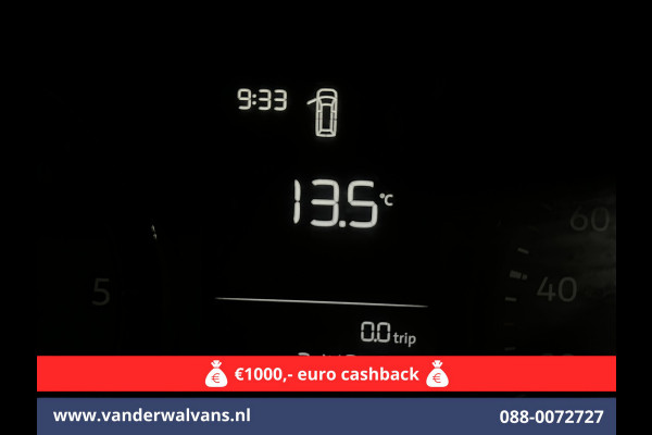 Volkswagen Crafter 2.0 TDI 140 pk L4H3 L3H2 Euro6 ** Airco | 3000kg trekhaak | Cruisecontrol | Parkeersensoren Bijrijdersbank