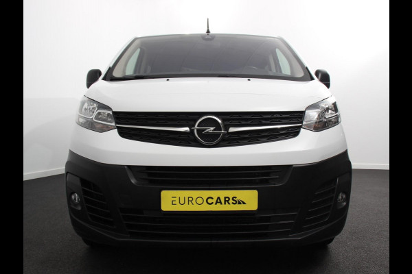 Opel Vivaro 2.0 CDTI Automaat 145 pk L3H1 Dubbele Cabine | Navigatie | Trekhaak | Airco | Parkeer sensoren | Betimmering Opel Vivaro 2.0 CDTI Automaat 145 pk L3H1 Dubbele Cabine | Navigatie | Trekhaak | Airco | Parkeer sensoren | Betimmering