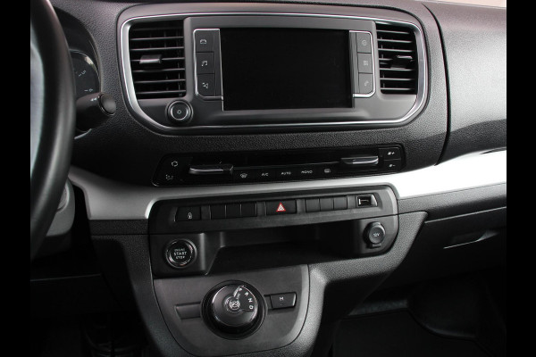 Opel Vivaro 2.0 CDTI Automaat 145 pk L3H1 Dubbele Cabine | Navigatie | Trekhaak | Airco | Parkeer sensoren | Betimmering Opel Vivaro 2.0 CDTI Automaat 145 pk L3H1 Dubbele Cabine | Navigatie | Trekhaak | Airco | Parkeer sensoren | Betimmering