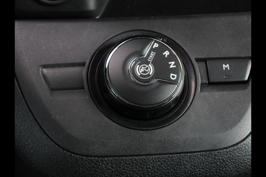 Opel Vivaro 2.0 CDTI Automaat 145 pk L3H1 Dubbele Cabine | Navigatie | Trekhaak | Airco | Parkeer sensoren | Betimmering Opel Vivaro 2.0 CDTI Automaat 145 pk L3H1 Dubbele Cabine | Navigatie | Trekhaak | Airco | Parkeer sensoren | Betimmering