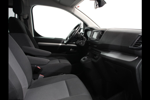 Opel Vivaro 2.0 CDTI Automaat 145 pk L3H1 Dubbele Cabine | Navigatie | Trekhaak | Airco | Parkeer sensoren | Betimmering Opel Vivaro 2.0 CDTI Automaat 145 pk L3H1 Dubbele Cabine | Navigatie | Trekhaak | Airco | Parkeer sensoren | Betimmering