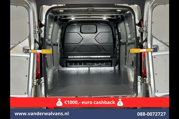 Ford Transit Custom 2.0 TDCI 130pk L1H1 Euro6 Airco | Camera | Navigatie | LED | Cruisecontrol Parkeersensoren, Stoelverwarming, Verwarmde voorruit, Bijrijdersbank, 2500kg trekvermogen Ford Transit Custom 2.0 TDCI 130pk L1H1 Euro6 Airco | Camera | Navigatie | LED | Cruisecontrol Parkeersensoren, Stoelverwarming, Verwarmde voorruit, Bijrijdersbank, 2500kg trekvermogen