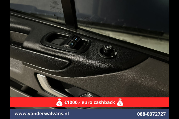 Ford Transit Custom 2.0 TDCI 130pk L1H1 Euro6 Airco | Camera | Navigatie | LED | Cruisecontrol Parkeersensoren, Stoelverwarming, Verwarmde voorruit, Bijrijdersbank, 2500kg trekvermogen Ford Transit Custom 2.0 TDCI 130pk L1H1 Euro6 Airco | Camera | Navigatie | LED | Cruisecontrol Parkeersensoren, Stoelverwarming, Verwarmde voorruit, Bijrijdersbank, 2500kg trekvermogen