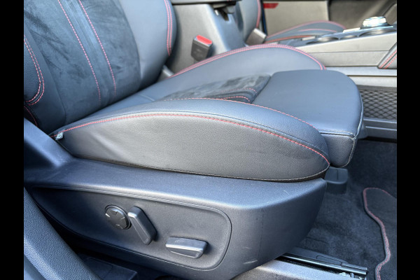 Ford Kuga 2.5 FHEV ST-Line X 190pk | Driver Assistance Pack | Technology Pack | Winterpack | Panoramadak | All Weather banden | Geen stekker nodig