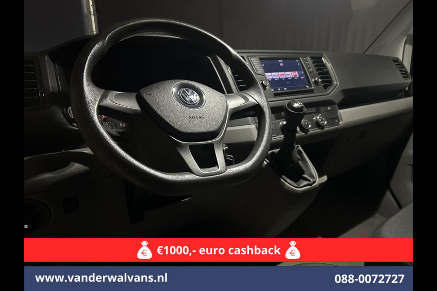 Volkswagen Crafter 2.0 TDI L3H2 L2H1 Euro6 Airco | Camera | Apple Carplay | Android Auto | Trekhaak Bijrijdersbank Volkswagen Crafter 2.0 TDI L3H2 L2H1 Euro6 Airco | Camera | Apple Carplay | Android Auto | Trekhaak Bijrijdersbank