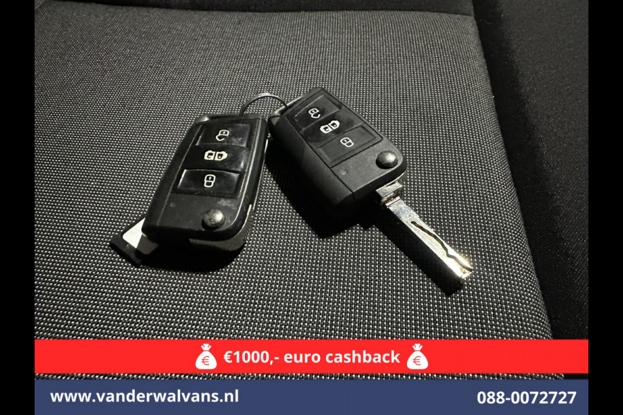 Volkswagen Crafter 2.0 TDI L3H2 L2H1 Euro6 Airco | Camera | Apple Carplay | Android Auto | Trekhaak Bijrijdersbank Volkswagen Crafter 2.0 TDI L3H2 L2H1 Euro6 Airco | Camera | Apple Carplay | Android Auto | Trekhaak Bijrijdersbank