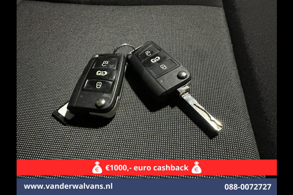 Volkswagen Crafter 2.0 TDI L3H2 L2H1 Euro6 Airco | Camera | Apple Carplay | Android Auto | Trekhaak Bijrijdersbank Volkswagen Crafter 2.0 TDI L3H2 L2H1 Euro6 Airco | Camera | Apple Carplay | Android Auto | Trekhaak Bijrijdersbank