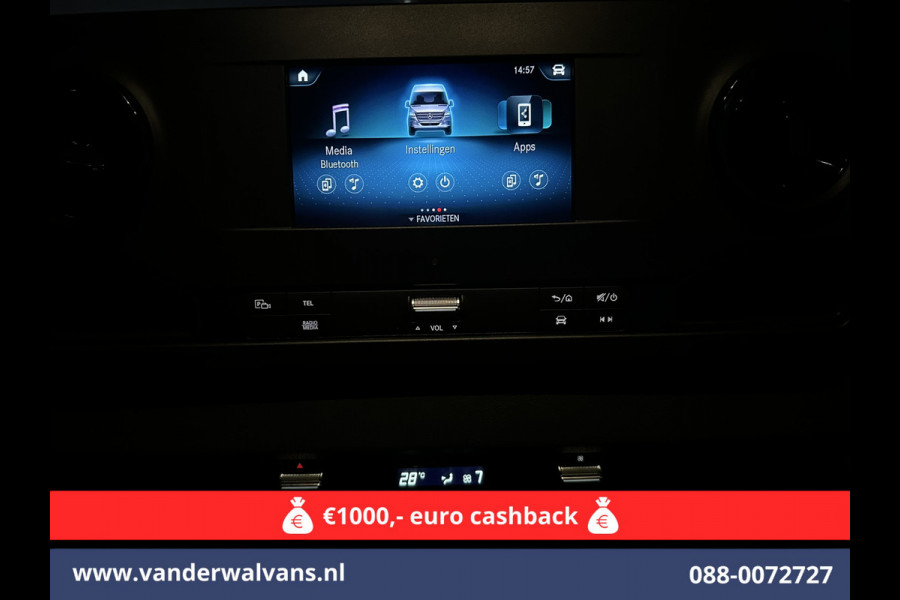 Mercedes-Benz Sprinter 317 CDI 170pk L3H2 Euro6 Airco | Camera | Apple Carplay | Android Auto Cruisecontrol, Parkeersensoren, Stoelverwarming, Bijrijdersbank, MBUX Mercedes-Benz Sprinter 317 CDI 170pk L3H2 Euro6 Airco | Camera | Apple Carplay | Android Auto Cruisecontrol, Parkeersensoren, Stoelverwarming, Bijrijdersbank, MBUX