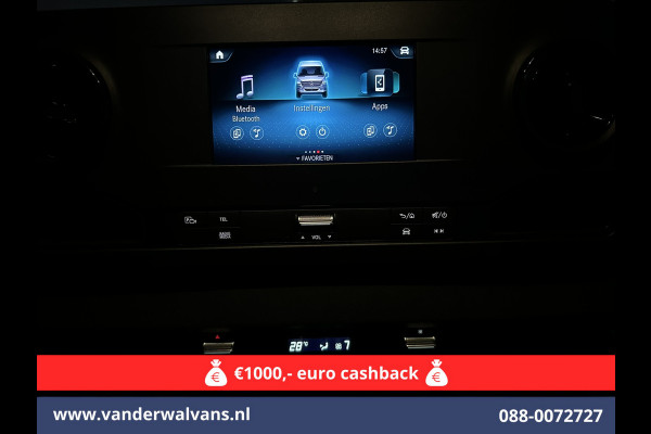 Mercedes-Benz Sprinter 317 CDI 170pk L3H2 Euro6 Airco | Camera | Apple Carplay | Android Auto Cruisecontrol, Parkeersensoren, Stoelverwarming, Bijrijdersbank, MBUX Mercedes-Benz Sprinter 317 CDI 170pk L3H2 Euro6 Airco | Camera | Apple Carplay | Android Auto Cruisecontrol, Parkeersensoren, Stoelverwarming, Bijrijdersbank, MBUX
