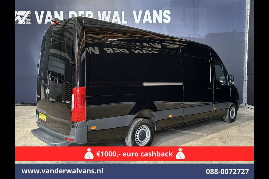 Mercedes-Benz Sprinter 317 CDI 170pk L3H2 Euro6 Airco | Camera | Apple Carplay | Android Auto Cruisecontrol, Parkeersensoren, Stoelverwarming, Bijrijdersbank, MBUX Mercedes-Benz Sprinter 317 CDI 170pk L3H2 Euro6 Airco | Camera | Apple Carplay | Android Auto Cruisecontrol, Parkeersensoren, Stoelverwarming, Bijrijdersbank, MBUX