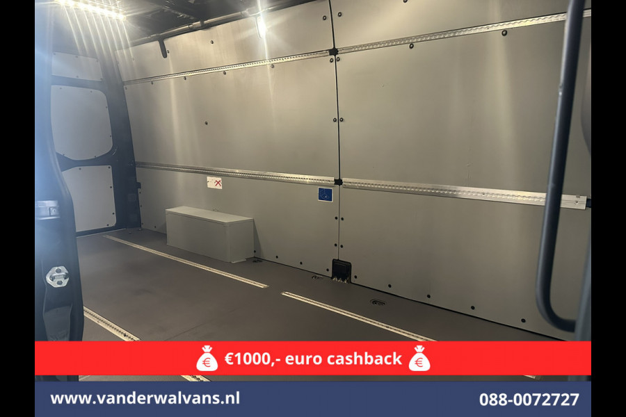 Mercedes-Benz Sprinter 317 CDI 170pk L3H2 Euro6 Airco | Camera | Apple Carplay | Android Auto Cruisecontrol, Parkeersensoren, Stoelverwarming, Bijrijdersbank, MBUX Mercedes-Benz Sprinter 317 CDI 170pk L3H2 Euro6 Airco | Camera | Apple Carplay | Android Auto Cruisecontrol, Parkeersensoren, Stoelverwarming, Bijrijdersbank, MBUX