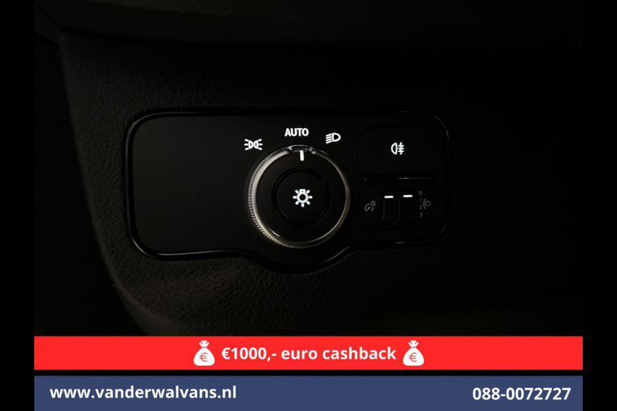 Mercedes-Benz Sprinter 317 CDI 170pk L3H2 Euro6 Airco | Camera | Apple Carplay | Android Auto Cruisecontrol, Parkeersensoren, Stoelverwarming, Bijrijdersbank, MBUX Mercedes-Benz Sprinter 317 CDI 170pk L3H2 Euro6 Airco | Camera | Apple Carplay | Android Auto Cruisecontrol, Parkeersensoren, Stoelverwarming, Bijrijdersbank, MBUX