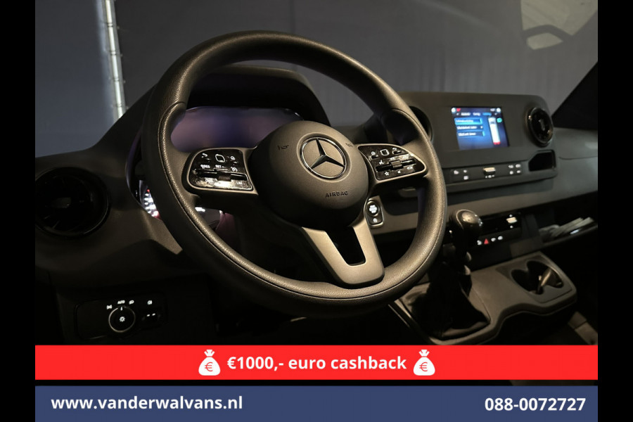 Mercedes-Benz Sprinter 317 CDI 170pk L3H2 Euro6 Airco | Camera | Apple Carplay | Android Auto Cruisecontrol, Parkeersensoren, Stoelverwarming, Bijrijdersbank, MBUX Mercedes-Benz Sprinter 317 CDI 170pk L3H2 Euro6 Airco | Camera | Apple Carplay | Android Auto Cruisecontrol, Parkeersensoren, Stoelverwarming, Bijrijdersbank, MBUX