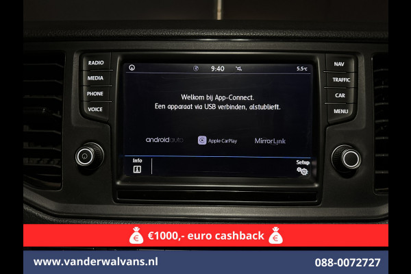 Volkswagen Crafter 2.0 TDI 141pk L3H2 L2H1 Euro6 *Rijklaar Direct Rijden* Airco | Navigatie | Camera | Apple Carplay Android Auto, Parkeersensoren, Bijrijdersbank Volkswagen Crafter 2.0 TDI 141pk L3H2 L2H1 Euro6 *Rijklaar Direct Rijden* Airco | Navigatie | Camera | Apple Carplay Android Auto, Parkeersensoren, Bijrijdersbank