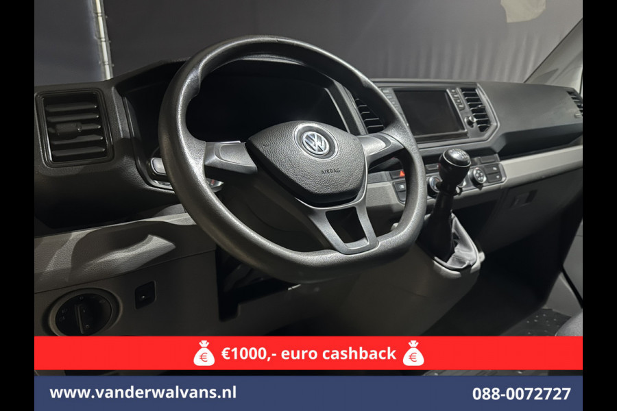 Volkswagen Crafter 2.0 TDI 141pk L3H2 L2H1 Euro6 *Rijklaar Direct Rijden* Airco | Navigatie | Camera | Apple Carplay Android Auto, Parkeersensoren, Bijrijdersbank Volkswagen Crafter 2.0 TDI 141pk L3H2 L2H1 Euro6 *Rijklaar Direct Rijden* Airco | Navigatie | Camera | Apple Carplay Android Auto, Parkeersensoren, Bijrijdersbank