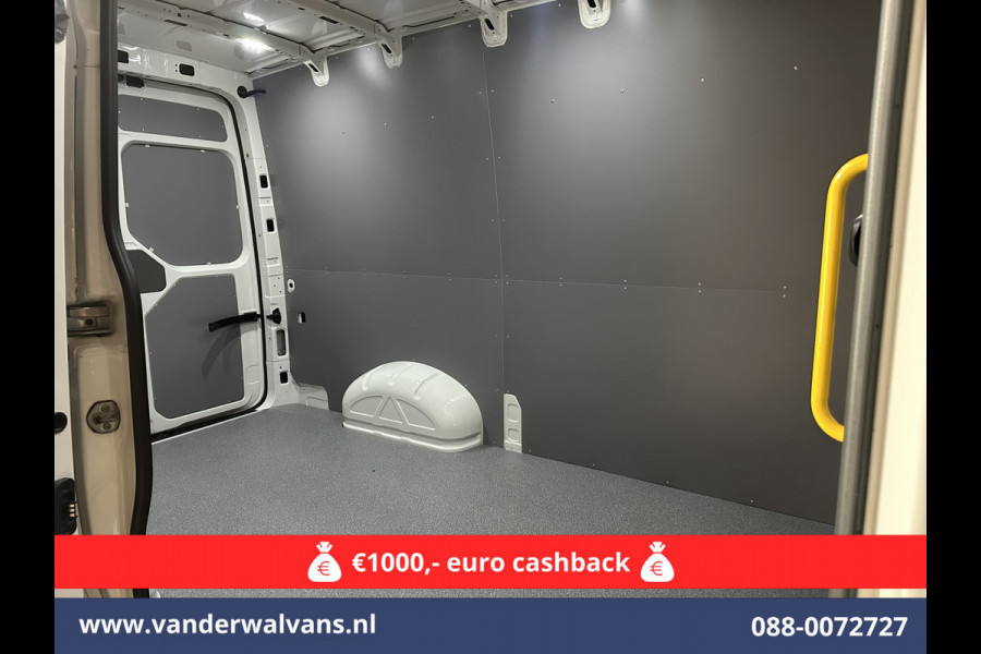 Volkswagen Crafter 2.0 TDI 141pk L3H3 L2H2 Euro6 Airco | Camera | Apple Carplay | Cruisecontrol Android Auto Volkswagen Crafter 2.0 TDI 141pk L3H3 L2H2 Euro6 Airco | Camera | Apple Carplay | Cruisecontrol Android Auto