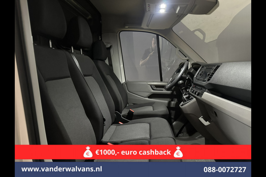 Volkswagen Crafter 2.0 TDI 140pk L3H3 L2H2 Euro6 Airco | Camera | Apple carplay | Android auto bijrijdersbank, 3000kg trekvermogen Volkswagen Crafter 2.0 TDI 140pk L3H3 L2H2 Euro6 Airco | Camera | Apple carplay | Android auto bijrijdersbank, 3000kg trekvermogen