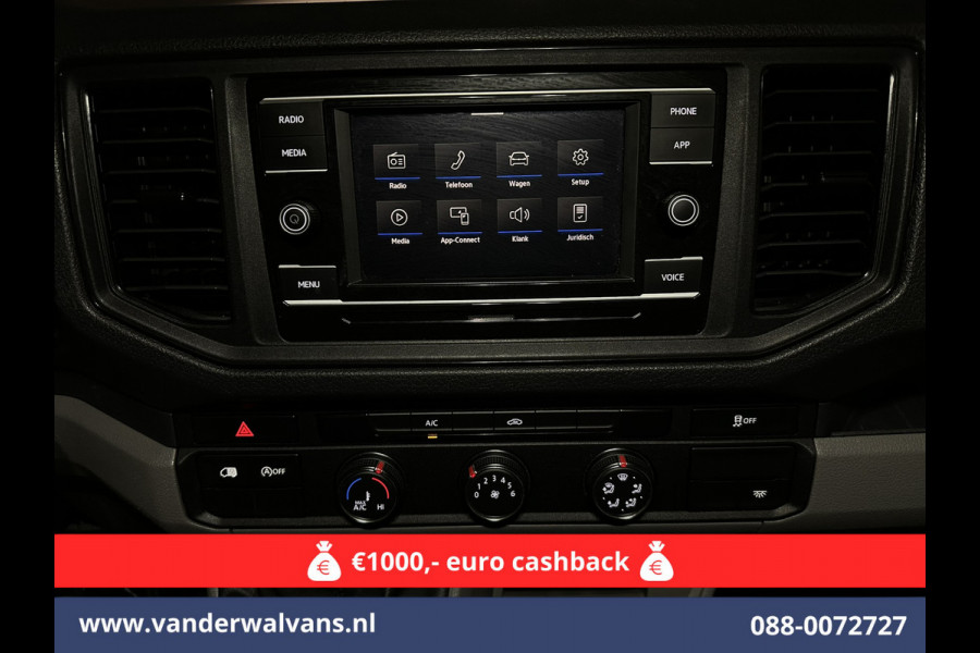 Volkswagen Crafter 2.0 TDI 140pk L3H3 L2H2 Euro6 Airco | Camera | Apple carplay | Android auto bijrijdersbank, 3000kg trekvermogen Volkswagen Crafter 2.0 TDI 140pk L3H3 L2H2 Euro6 Airco | Camera | Apple carplay | Android auto bijrijdersbank, 3000kg trekvermogen