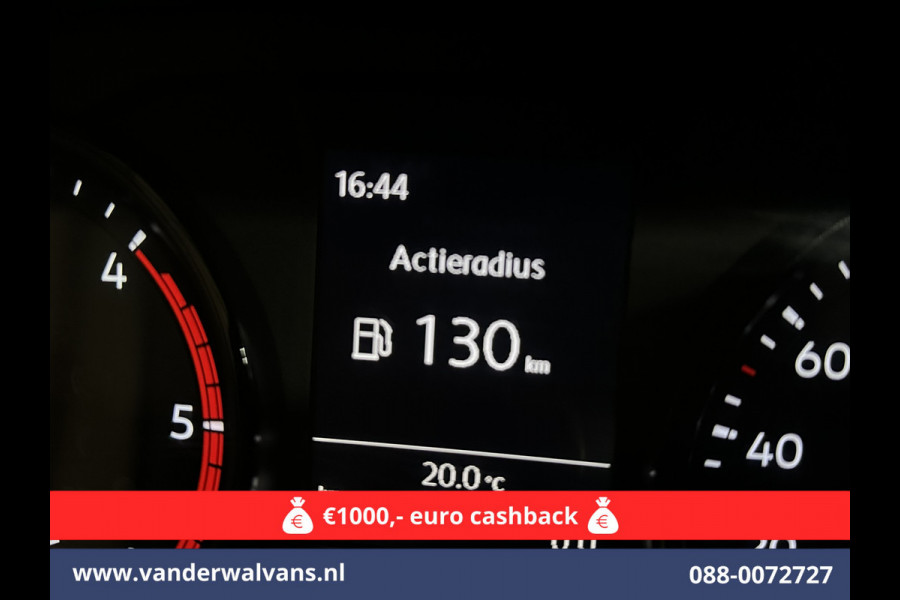 Volkswagen Crafter 2.0 TDI 140pk L3H3 L2H2 Euro6 Airco | Camera | Apple carplay | Android auto bijrijdersbank, 3000kg trekvermogen Volkswagen Crafter 2.0 TDI 140pk L3H3 L2H2 Euro6 Airco | Camera | Apple carplay | Android auto bijrijdersbank, 3000kg trekvermogen