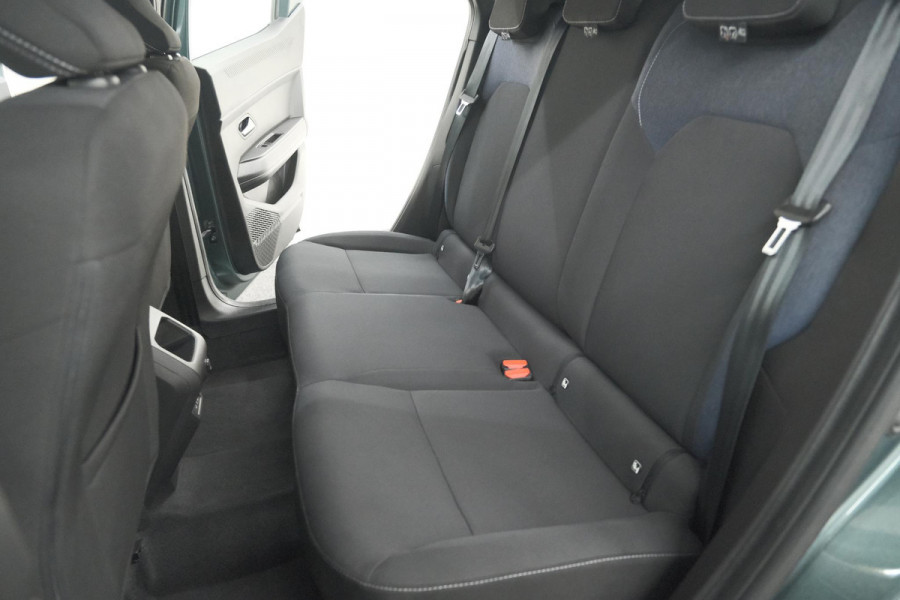 Dacia Duster Mild Hybrid 130 Expression | Camera | Stoelverwarming | Apple Carplay | Navigatie Dacia Duster Mild Hybrid 130 Expression | Camera | Stoelverwarming | Apple Carplay | Navigatie