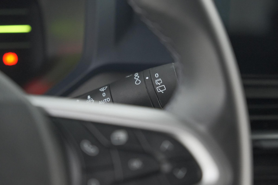 Dacia Duster Mild Hybrid 130 Expression | Camera | Stoelverwarming | Apple Carplay | Navigatie Dacia Duster Mild Hybrid 130 Expression | Camera | Stoelverwarming | Apple Carplay | Navigatie