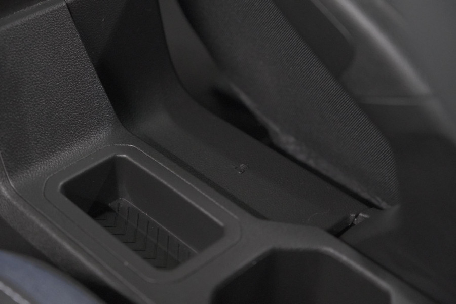 Dacia Duster Mild Hybrid 130 Expression | Camera | Stoelverwarming | Apple Carplay | Navigatie Dacia Duster Mild Hybrid 130 Expression | Camera | Stoelverwarming | Apple Carplay | Navigatie