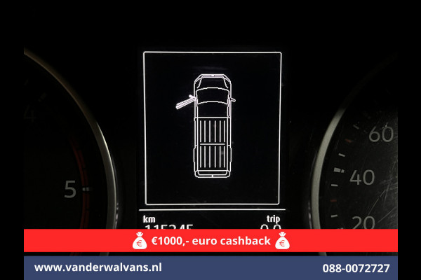 Volkswagen Crafter 2.0 TDI 141pk L3H3 L2H2 Euro6 Airco | Navigatie | Apple Carplay | Cruisecontrol Android Auto, Bijrijdersbank, 3000kg trekvermogen, zilver