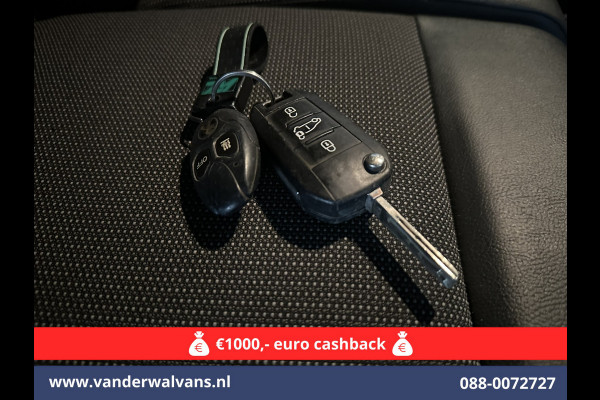 Peugeot Expert 1.6 BlueHDI Automaat L2H1 Euro6 Airco | 2x zijdeur | Trekhaak | Camera | Apple Carplay | Android Auto Cruisecontrol, Parkeersensoren, Stoelverwarming, Bijrijdersbank Peugeot Expert 1.6 BlueHDI Automaat L2H1 Euro6 Airco | 2x zijdeur | Trekhaak | Camera | Apple Carplay | Android Auto Cruisecontrol, Parkeersensoren, Stoelverwarming, Bijrijdersbank